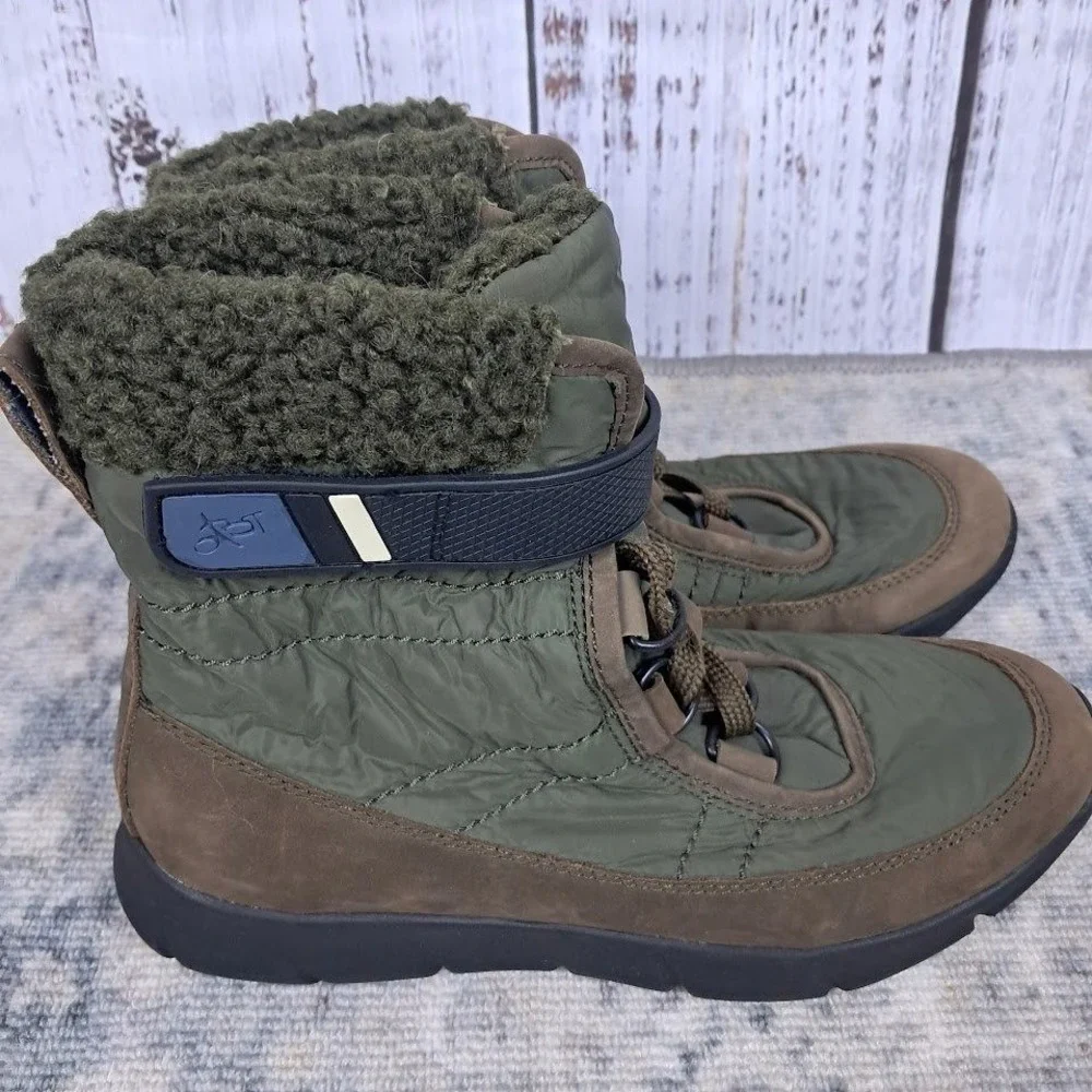 OTBT Womens 7.5 Pioneer Boots Suede & Olive Green Quilted‎ Upper Faux Fur Lined